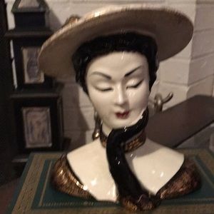 Meet your Posher, Pam